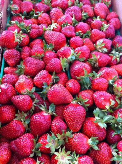 flat of berries.jpg